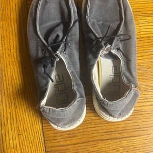 WEN Kids Gray Moccasins